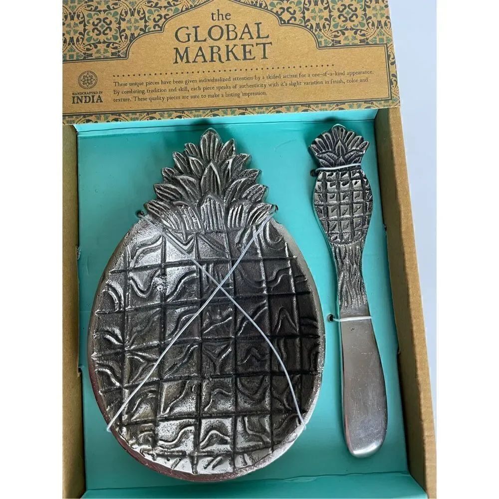 The Global Market Metal Pineapple Spreadable Cheese Jam Serving Set. Intricate